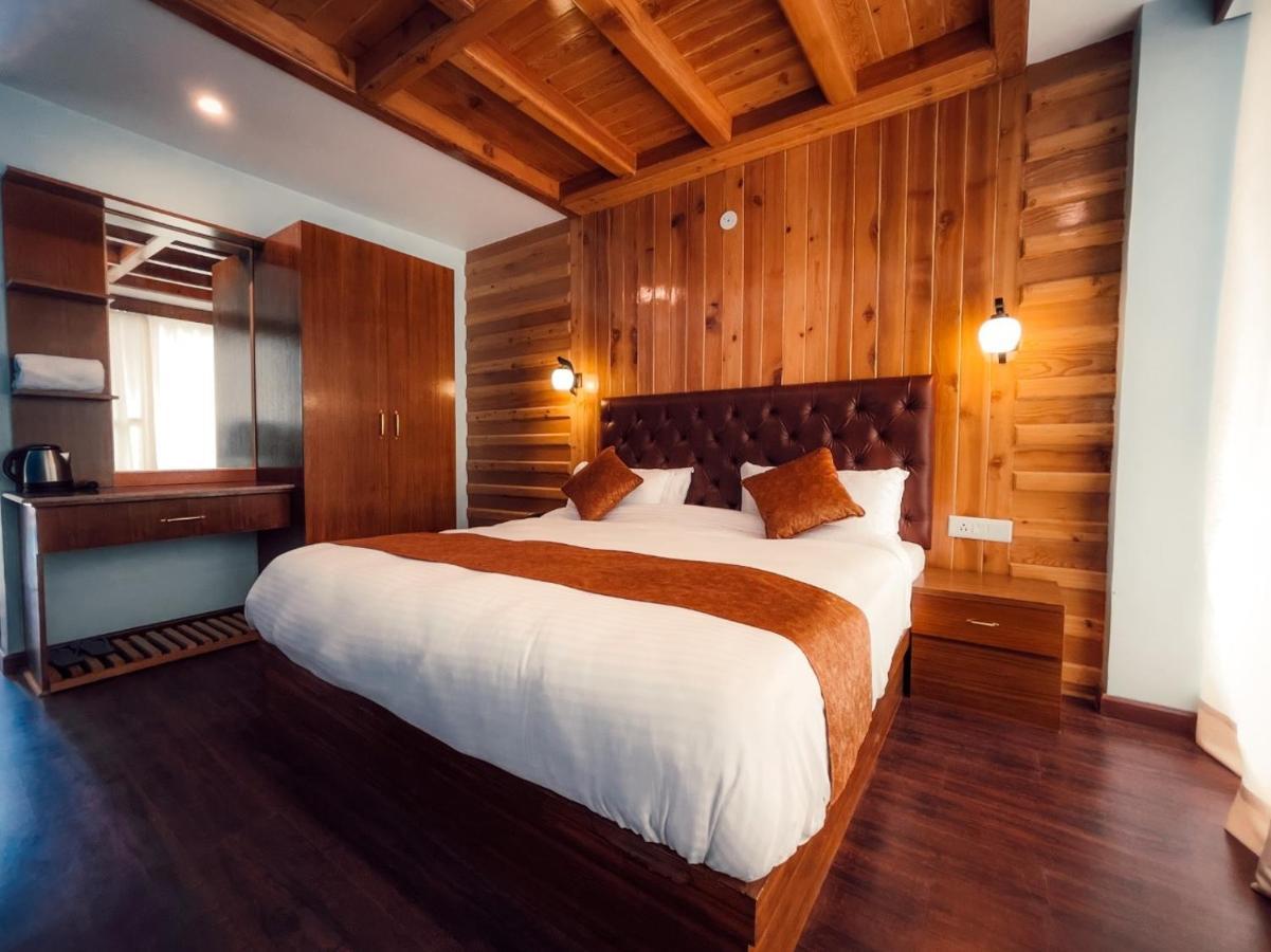 Vista Hill Resort- Centrally Heated & Air Cooled Resort, Manali Экстерьер фото