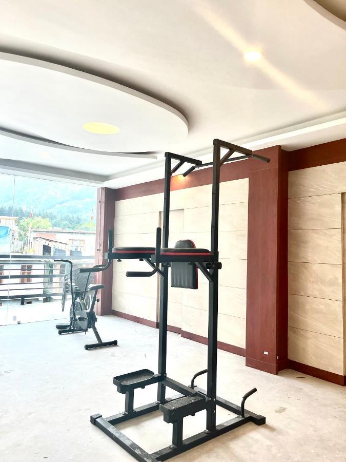 Vista Hill Resort- Centrally Heated & Air Cooled Resort, Manali Экстерьер фото